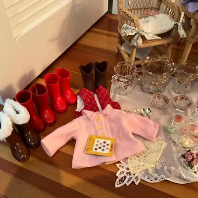UBC1519 Lot of American Girl Doll Furniture and Accessories