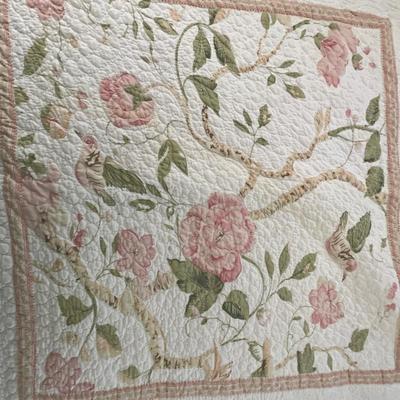 UBC1478 Vintage Matelasse Blanket and Floral Quilt Qn Bedding set