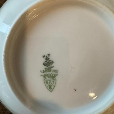 Large lot - Dishes, plates, bowls, china