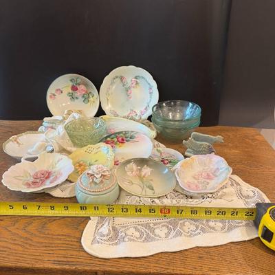 Large lot - Dishes, plates, bowls, china