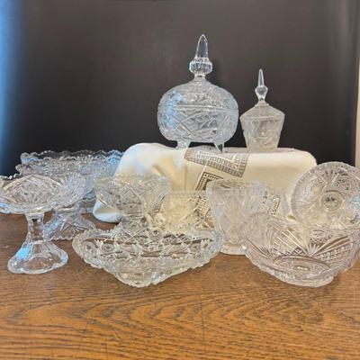 Intricate Glassware - Lot