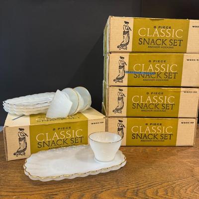 40 Pieces! Anchor Hocking Gold Edge Snack Sets!