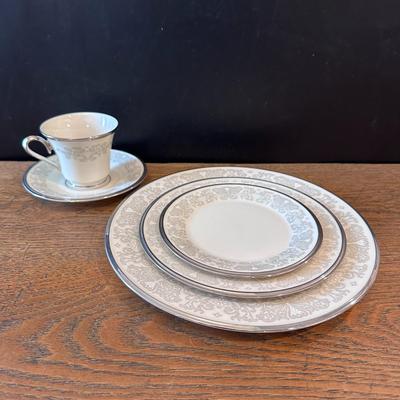 Lenox Snow Lily China Dishes - Huge Set!