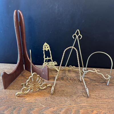 Lot of 6 Plate Stands