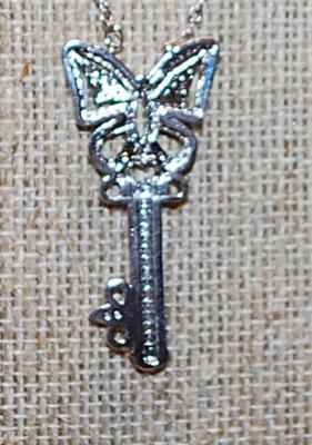 Brilliant Cluster Stones Butterfly Styled KEY PENDANT 1½" x ¾" on a Silver Tone Necklace Chain 17" L