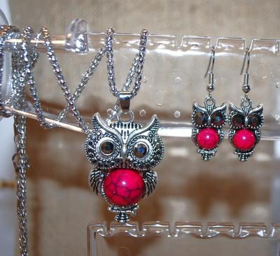 JEWELRY SET Includes Red Belly Owl Earrings (¾" x ½") with Wire Hook & PENDANT (2" x 1") on a Silver Tone...