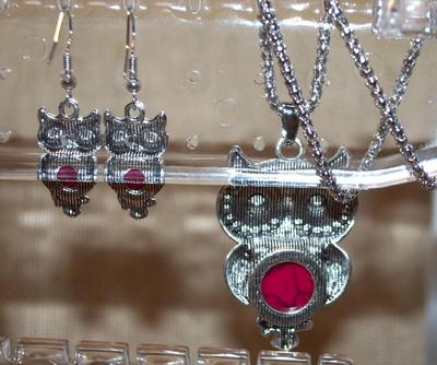 JEWELRY SET Includes Red Belly Owl Earrings (¾" x ½") with Wire Hook & PENDANT (2" x 1") on a Silver Tone...
