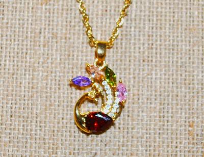 Beautiful PEACOCK PENDANT (¾" x ½") with Red, Green, Pink, Clear & Purple Stones on a Gold Tone Necklace Chain 19" L