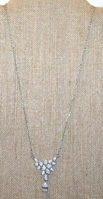 14 Pear Shaped Clear Stones Swag PENDANT (1 ½" x ½") on a Silver Tone Necklace Chain 17" L