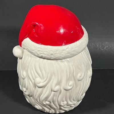 LOT 1B: Large Lot of Christmas Decor