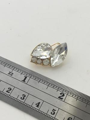 Beautiful unmarked gemstone type pin