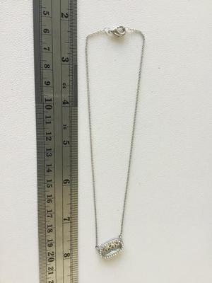 Beautiful silver tone fashion necklace