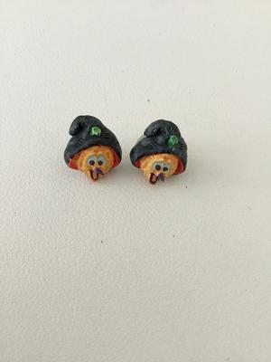 Holiday fashion earrings