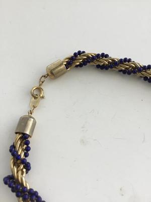 Unmarked twist gold tone fashion necklace