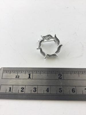 Vintage small pin