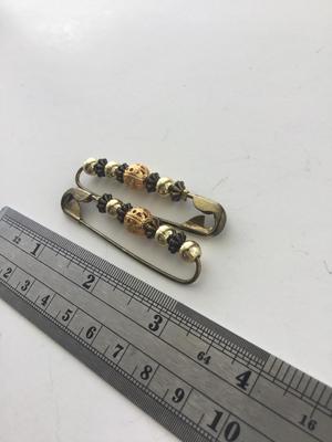 Vintage safety pin clips