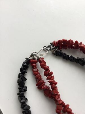 Vintage red and black quartz type nugget multilayer necklace