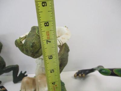 Collection Of Frog Figures & Decor