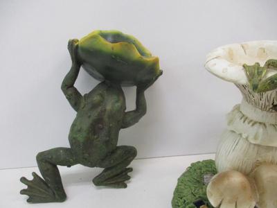 Collection Of Frog Figures & Decor