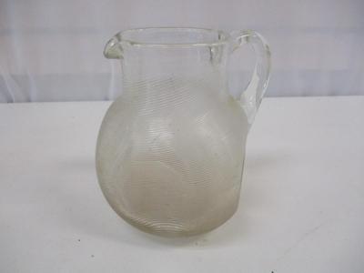 Barrel Bottle Rimmed Pitcher 30+ 3 1/4" Bottles