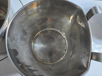 4 Stainless Steel Hanging Feed Buckets – Graduated Sizes