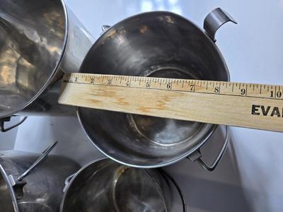 4 Stainless Steel Hanging Feed Buckets – Graduated Sizes