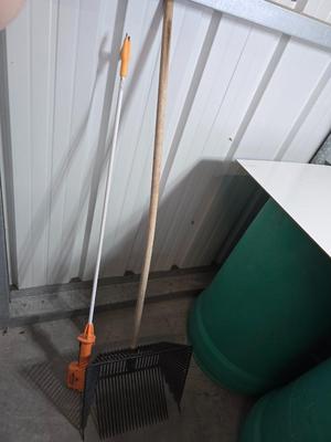 Agri-Shock Livestock Prod & Stall Fork Combo