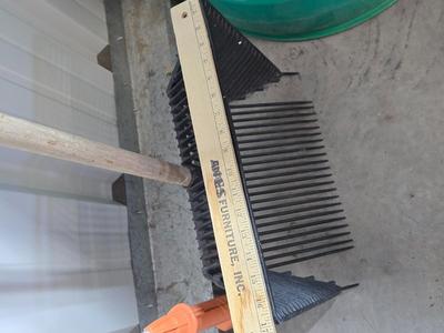 Agri-Shock Livestock Prod & Stall Fork Combo