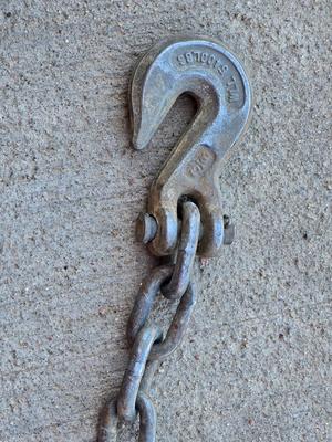 Heavy-Duty Lever Chain Binder with Hooks and Chain