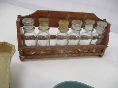 Antique Kitchen Decor