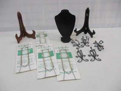 Plate Hangers Necklace Display Wall Hangers