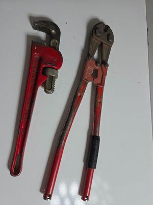 Pipe Wrench & Bolt Cutter Set – Great set!