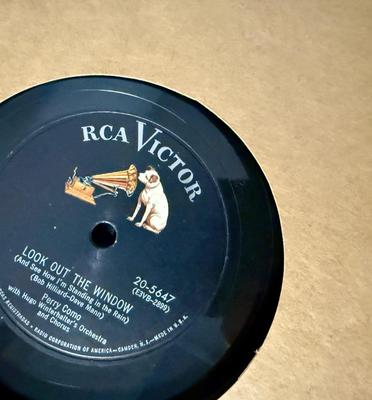 Lot of vintage 78RPM Records