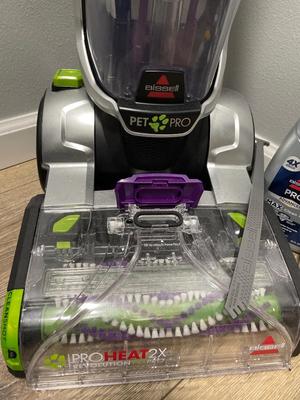 Revolution Pet Pro carpet shampooer