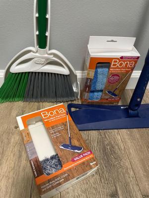 Bona floor sweeper & broom