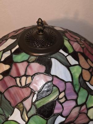 Tiffany style Stain Glass table lamp