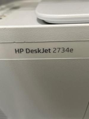 HP Deskjer 2734e