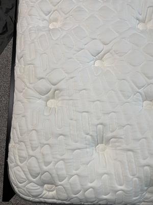 Queen mattress & bedframe