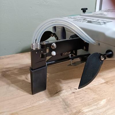 LOT 4: Pro Boat Sonicwake V2 36" Deep-V RC Boat (for parts)