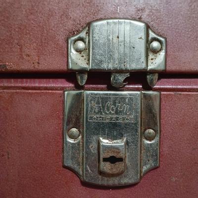 LOT 7: Vintage Acorn Chicago Tool Box with Small Anvil Vice & More