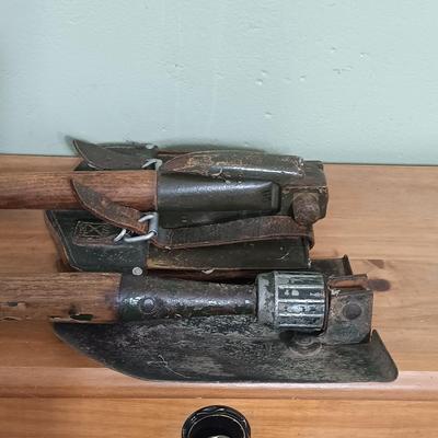 LOT 10: Vintage Military Folding Shovels, Woodstream Hunter Seat, Carton 4x30 Binoculars & More