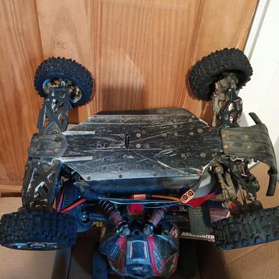 LOT 17: Arrma Typhon TLR and Arrma Typhon 6S (for parts) with NanoSport RC Set and RC Accessories