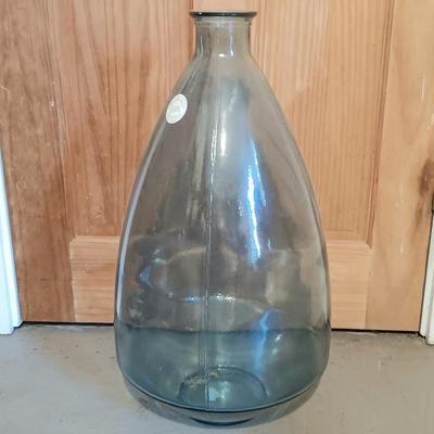 LOT 20: Vidrios San Miguel Spanish 100% Recycled Glass Jug