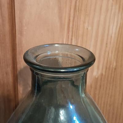 LOT 20: Vidrios San Miguel Spanish 100% Recycled Glass Jug