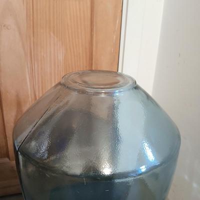 LOT 20: Vidrios San Miguel Spanish 100% Recycled Glass Jug