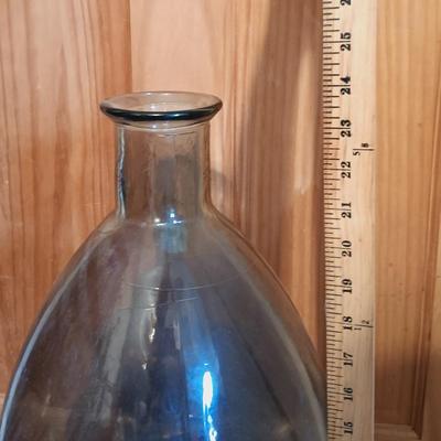 LOT 21: Vidrios San Miguel Spanish 100% Recycled Glass Jug