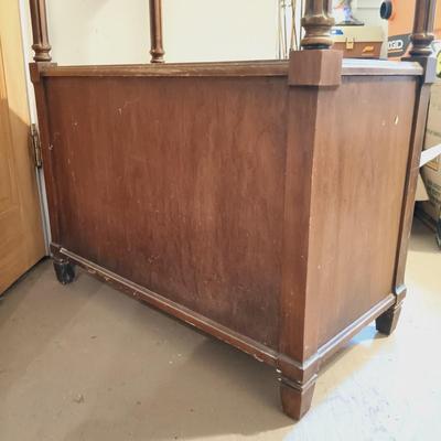 LOT 23: Vintage Étagère Style Wooden Bookcase