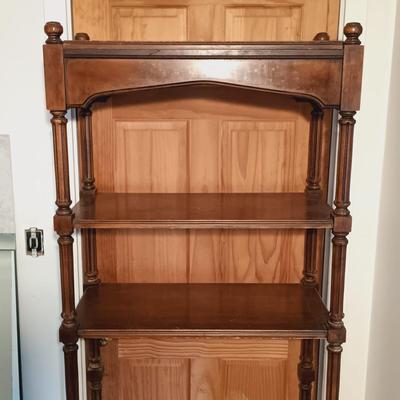 LOT 23: Vintage Étagère Style Wooden Bookcase