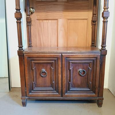 LOT 23: Vintage Étagère Style Wooden Bookcase