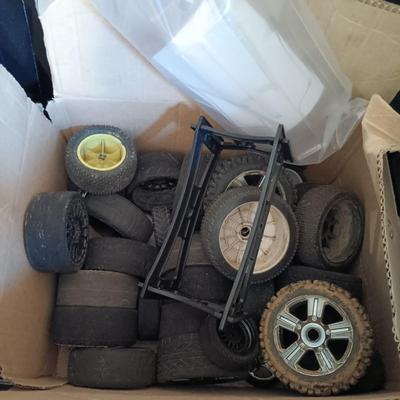 LOT 24: (For Parts) Black Marlin EX BL, Losi Lasernut Buggy with RC Parts & Accessories